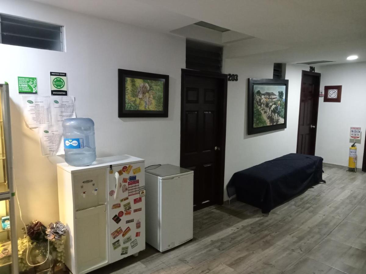 Hotel Canaveral Plaza Манисалес Экстерьер фото